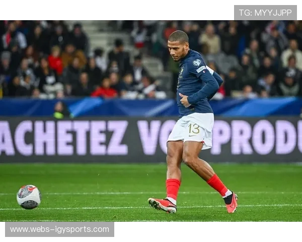 勒沃库森中卫塔普索巴成转会市场焦点,纽卡斯尔热刺等豪门关注4000万欧元标价 勒沃库森中卫塔普索巴成转会市场焦点,纽卡斯尔热刺等豪门关注4000万欧元标价