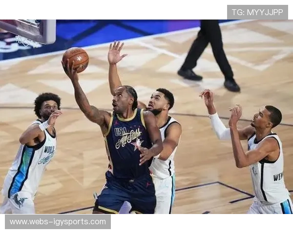 全明星正赛星条队险胜世界队,伦纳德末节独得31分 全明星正赛星条队险胜世界队,伦纳德末节独得31分